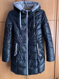 Женская зимняя куртка, размер S