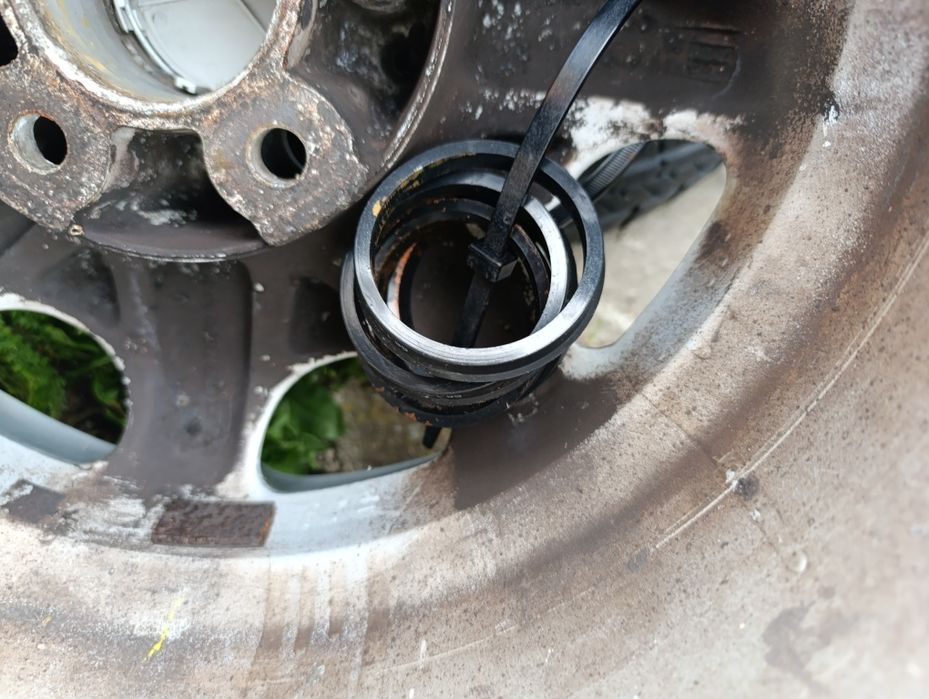 Kaplet kół Mercedes/VW