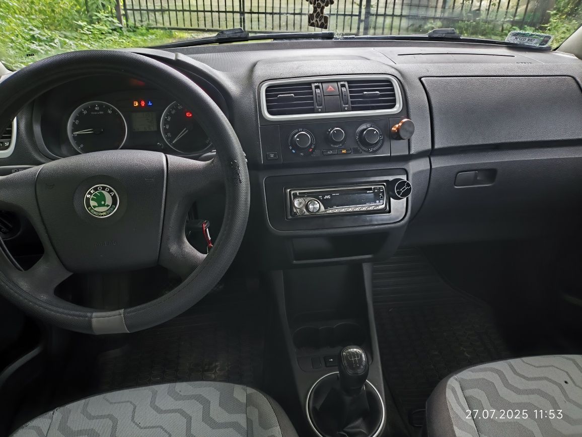 Skoda fabia 2 kombi  1.4 16v klima, elektryka