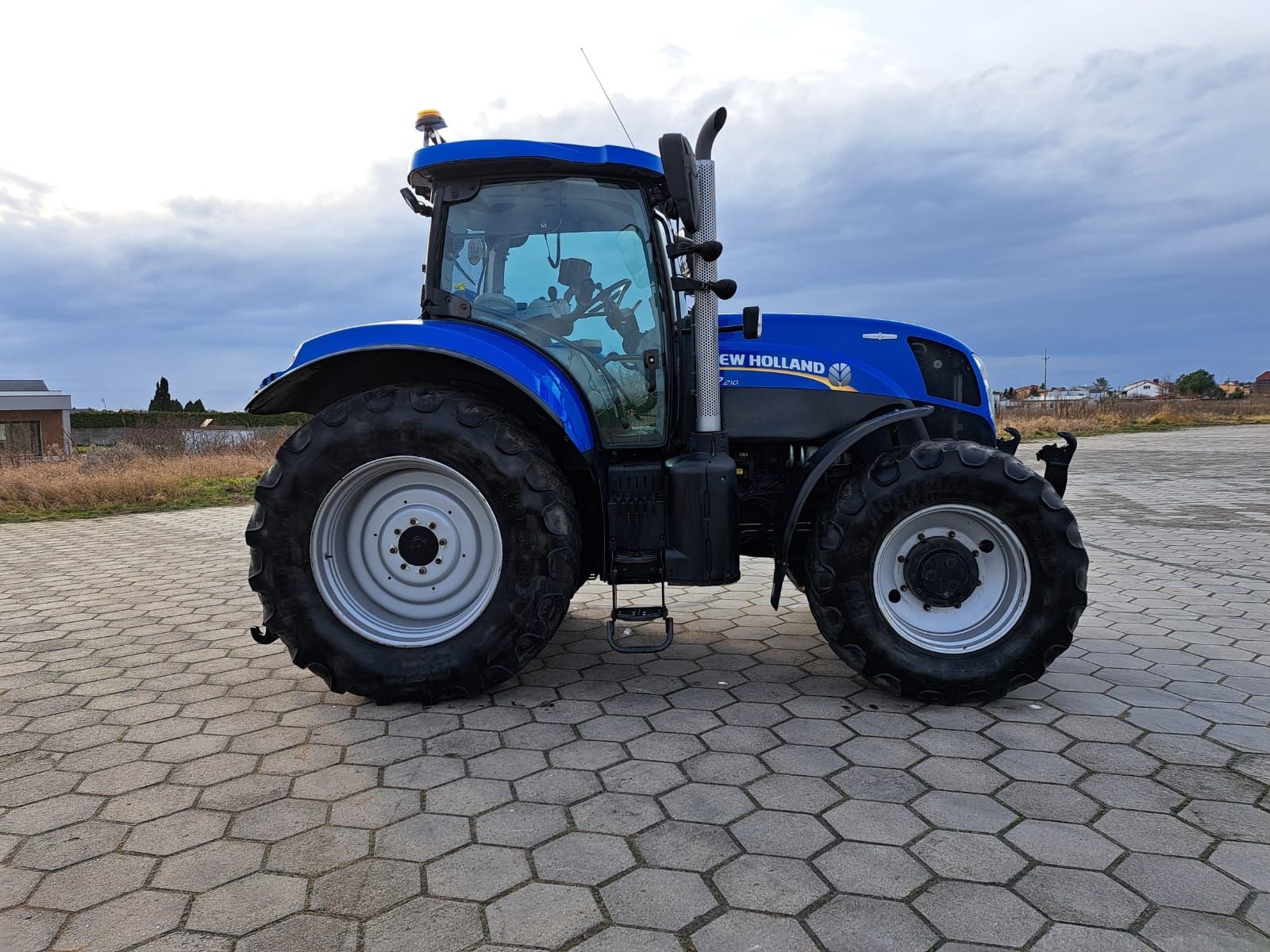 New Holland T7.210 Klima,Tuz,Zarejestrowany,Rok 2015, Fv-Vat,Niemcy