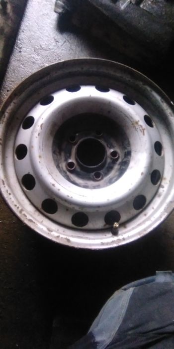 Автомобільний диск,колесо