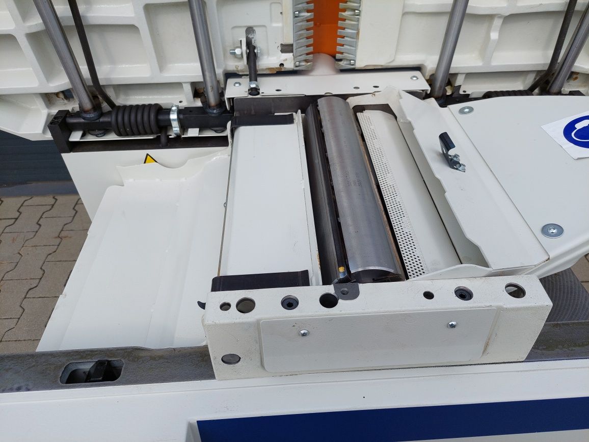 Wyrowniarka grubosciowka SCM FS410