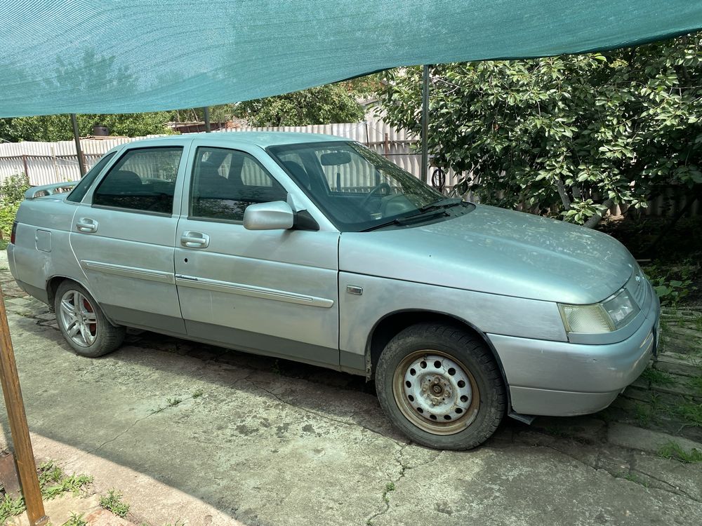 Срочно продам машину