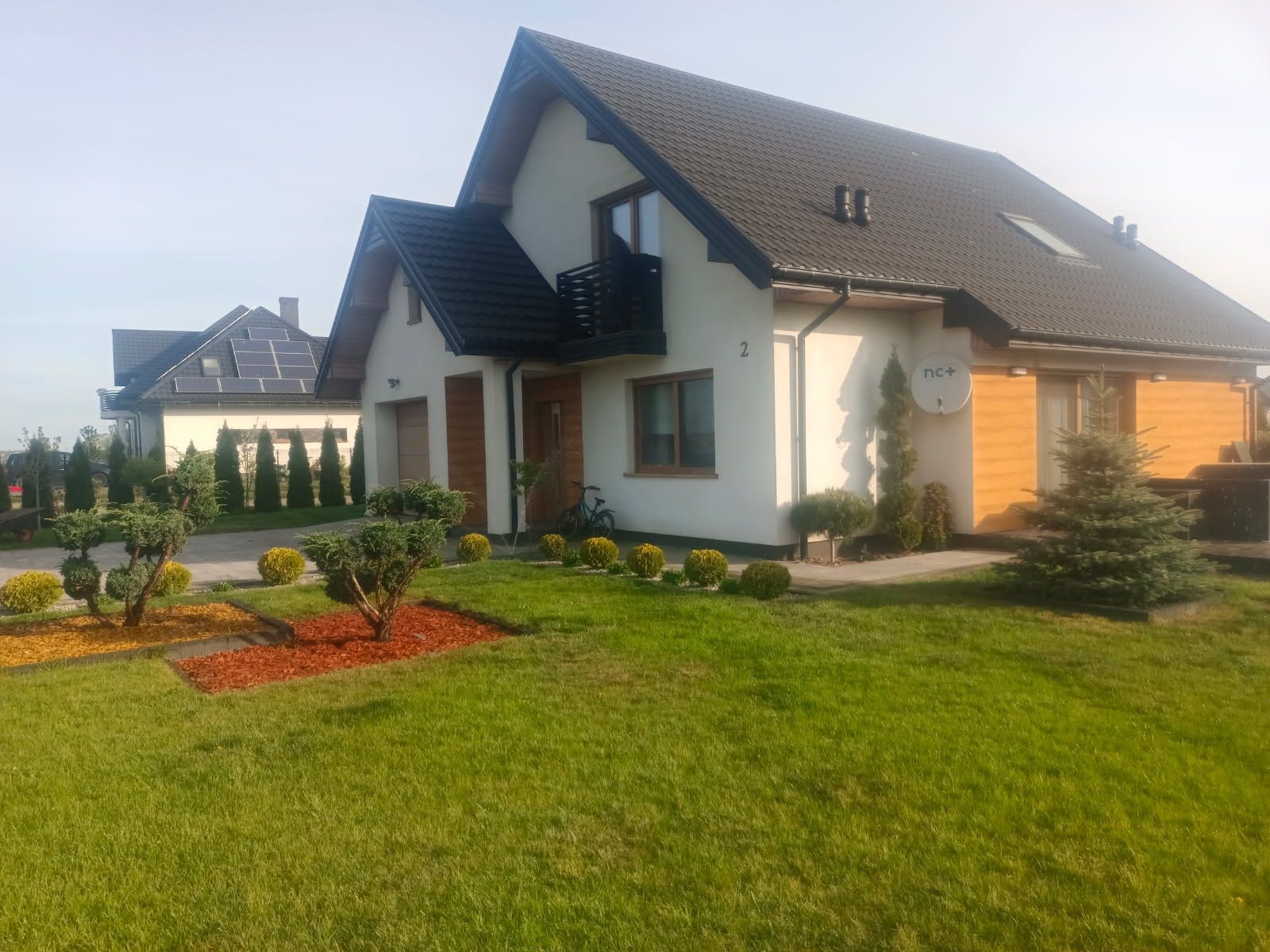 Sprzedam dom z budynkami gospodarczymi