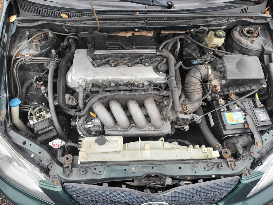 Toyota Corolla 1.8 ts 190 koni