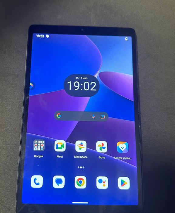 Продам планшет Lenovo M8