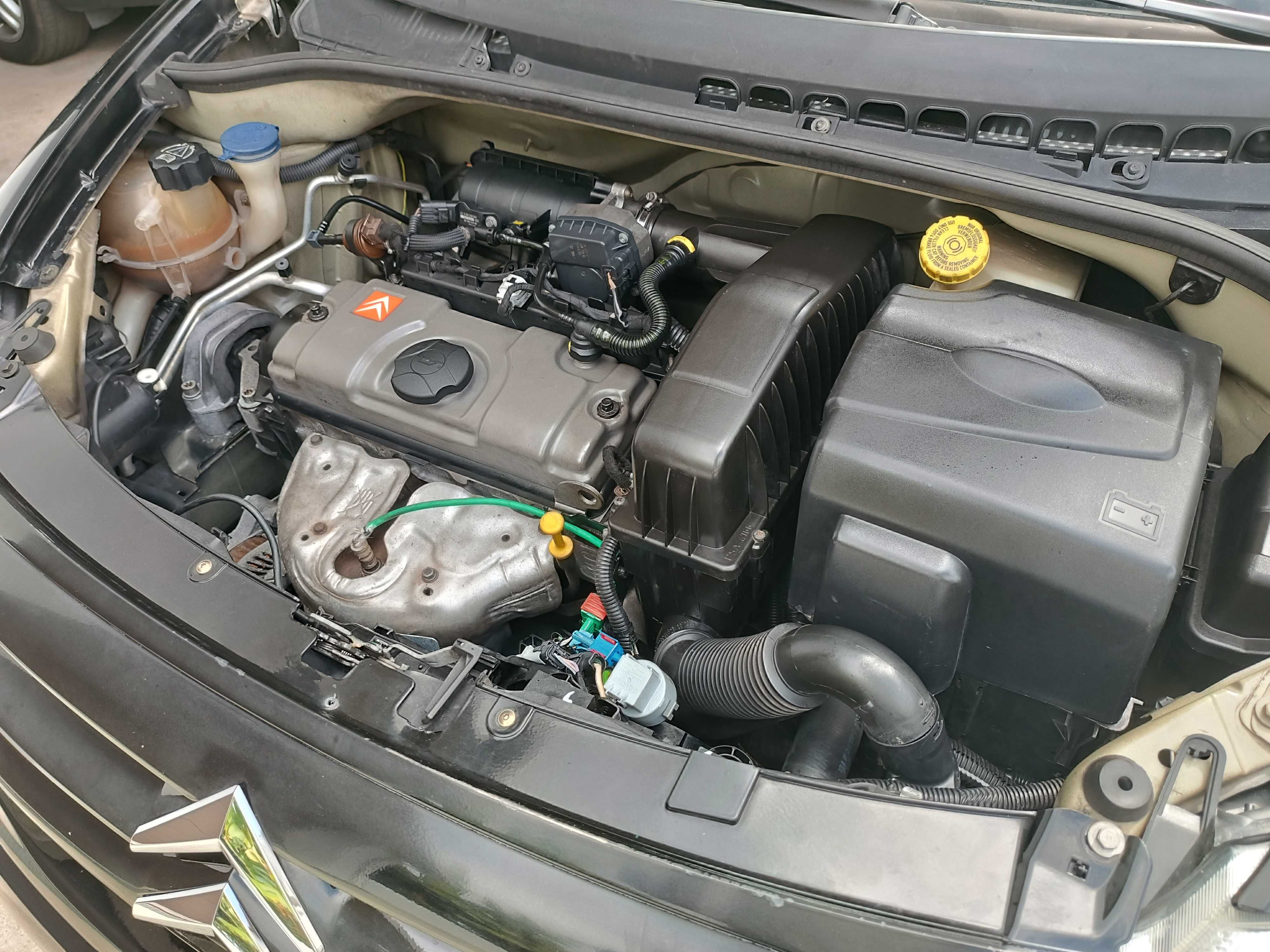Citroen C3 - impecável