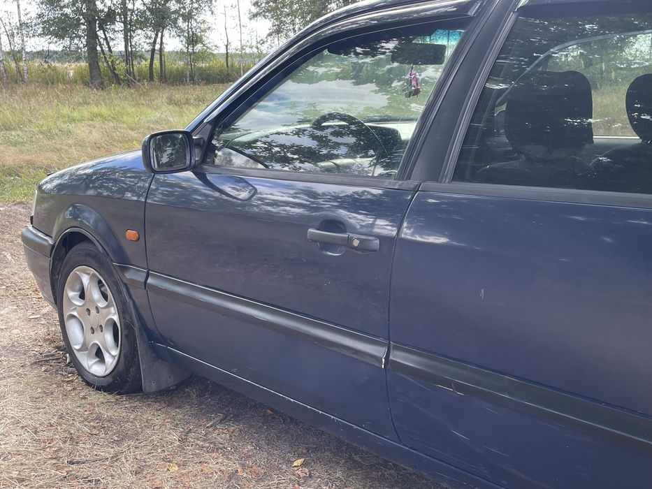 Passat b4 1996 року