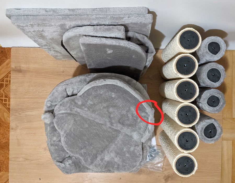 La Digue III Drapak dla Kota Jasnoszary 49x49x163cm BARDZO DUŻY Uszkod