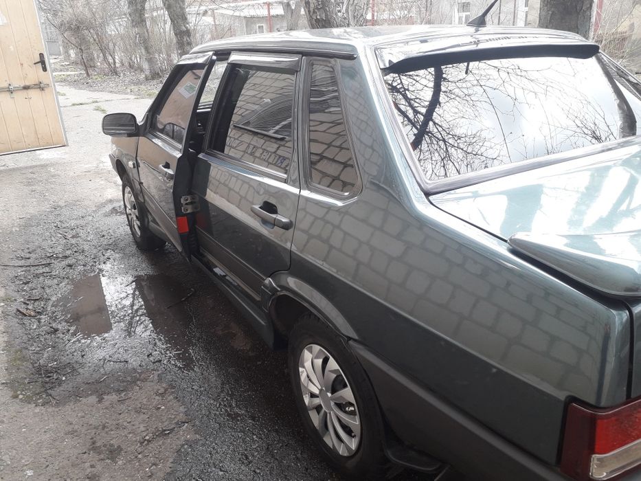 Автомобіль ВАЗ 21099