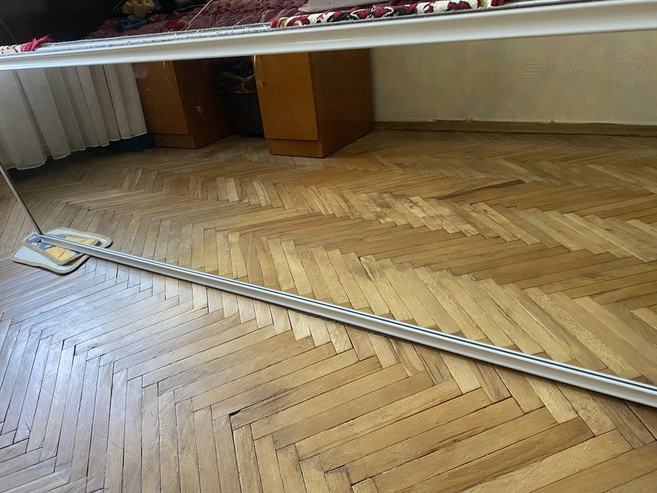 Продам шафу-купе  з дзеркалами, в передпокій