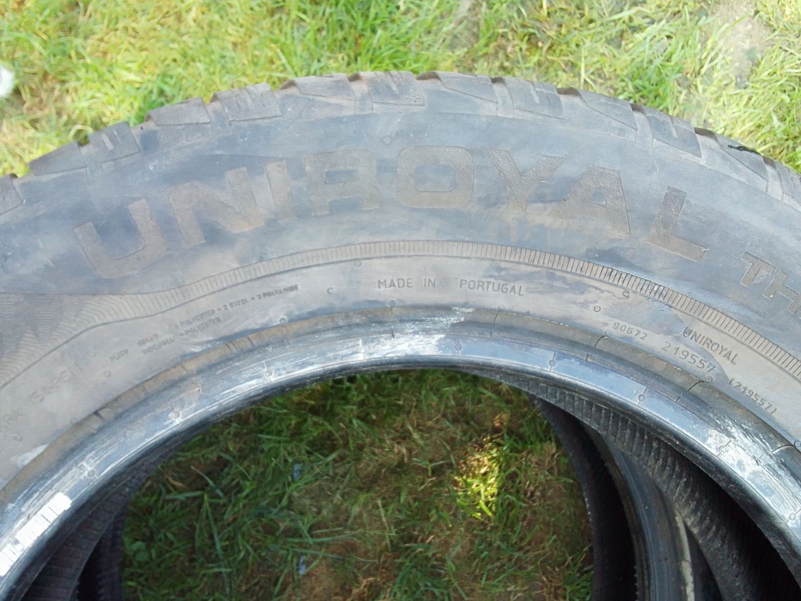 2 Opony zimowe 215/65r16 UNIROYAL 2020r 5.5mm