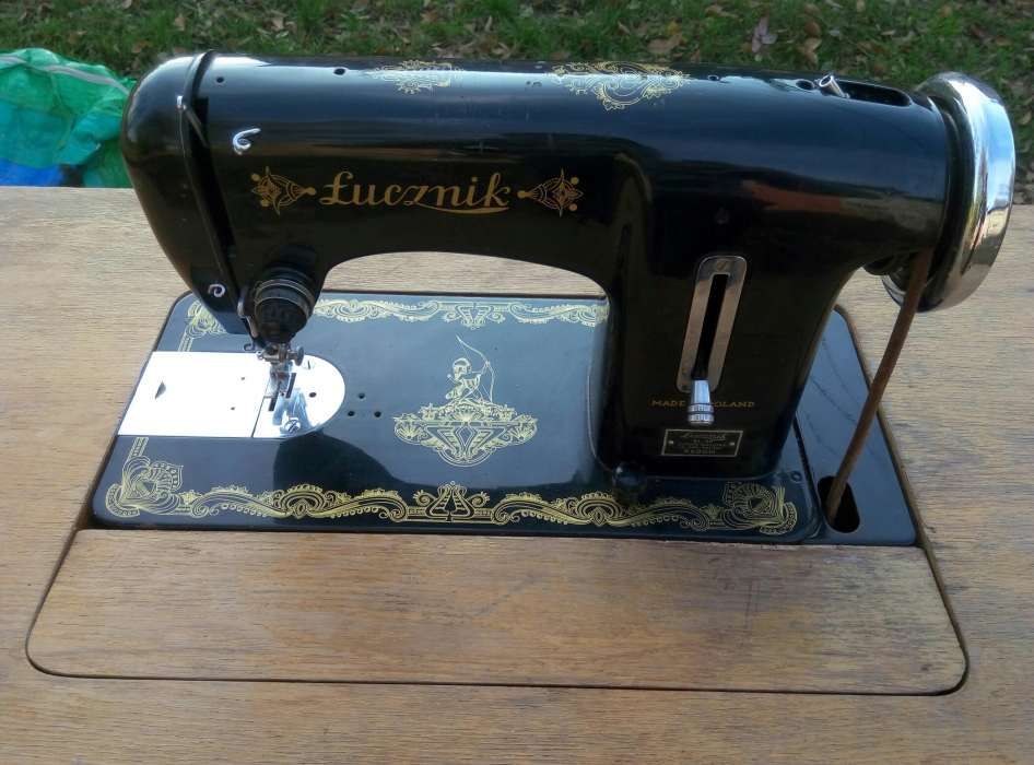 Швейная машинка lucznik