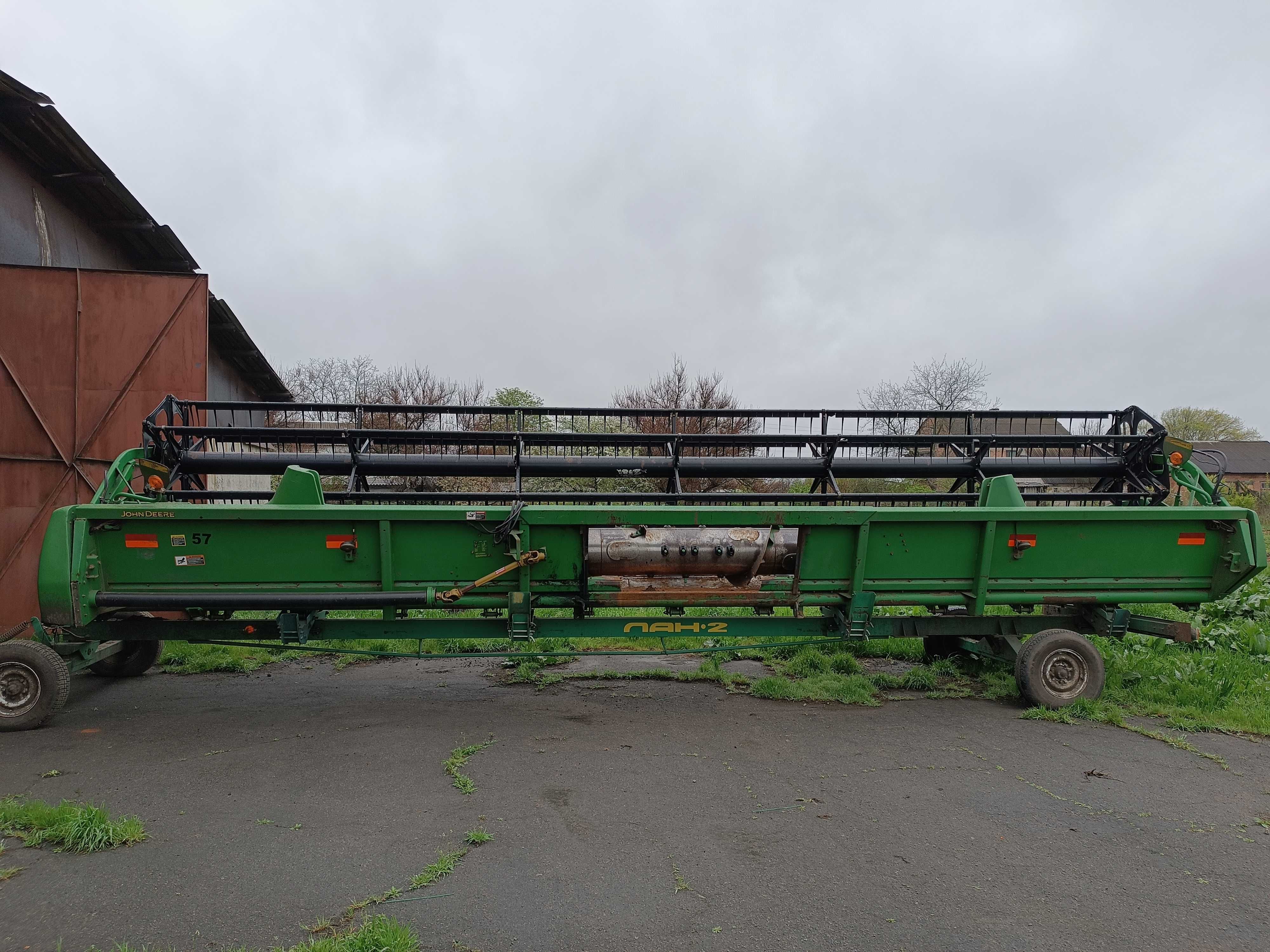 Продам жатку John Deere 630F HydraFlex (9,15 м ширина зрізу)