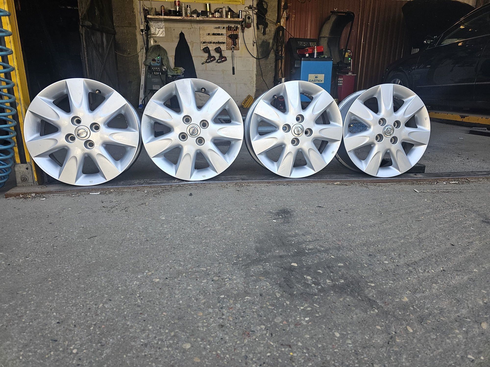 Felgi Aluminiowe Nissan Note R15 4x100 ET50-5.5J