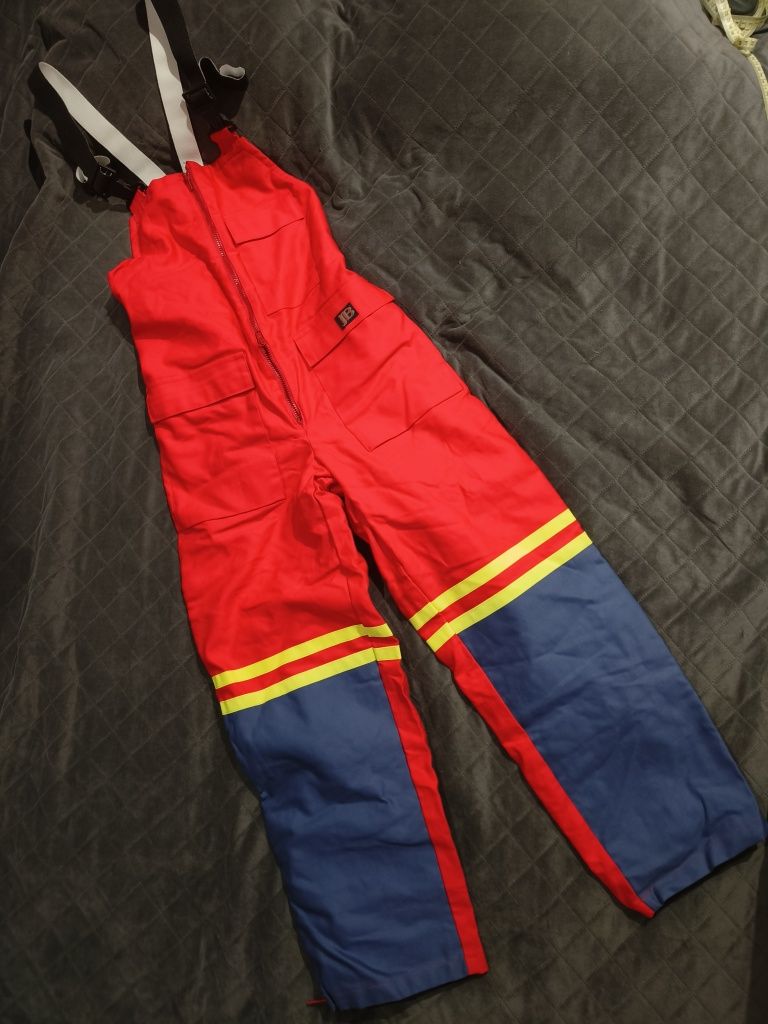 Zimowe spodnie z szelkami Wenaas r. M 50 52