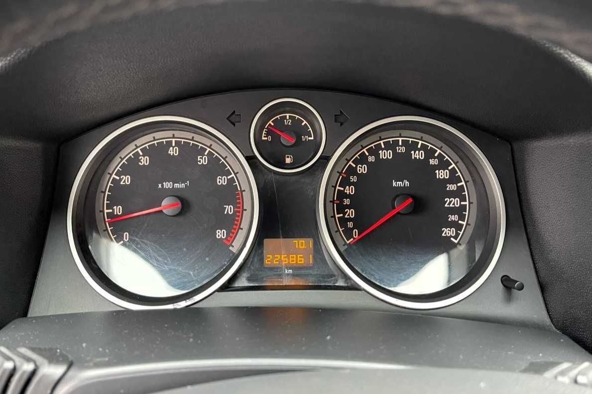 Продається Opel Astra 2005 MT 1.8 бензин