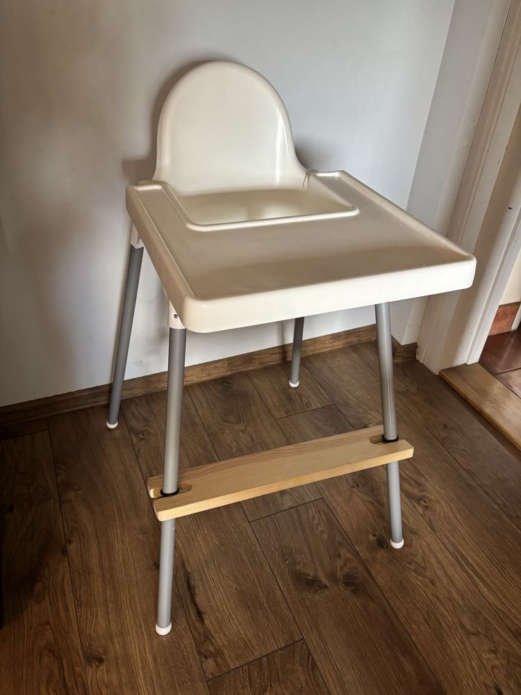 Krzesełko IKEA Antilop z podnóżkiem