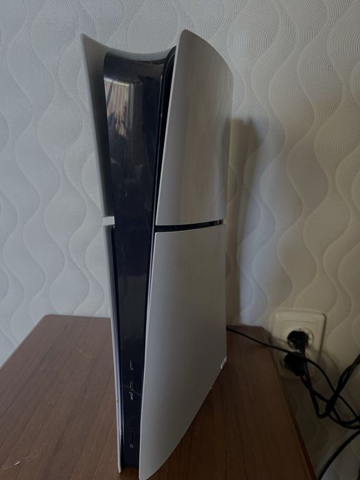 PS5 Slim Digital Edition 850 gb