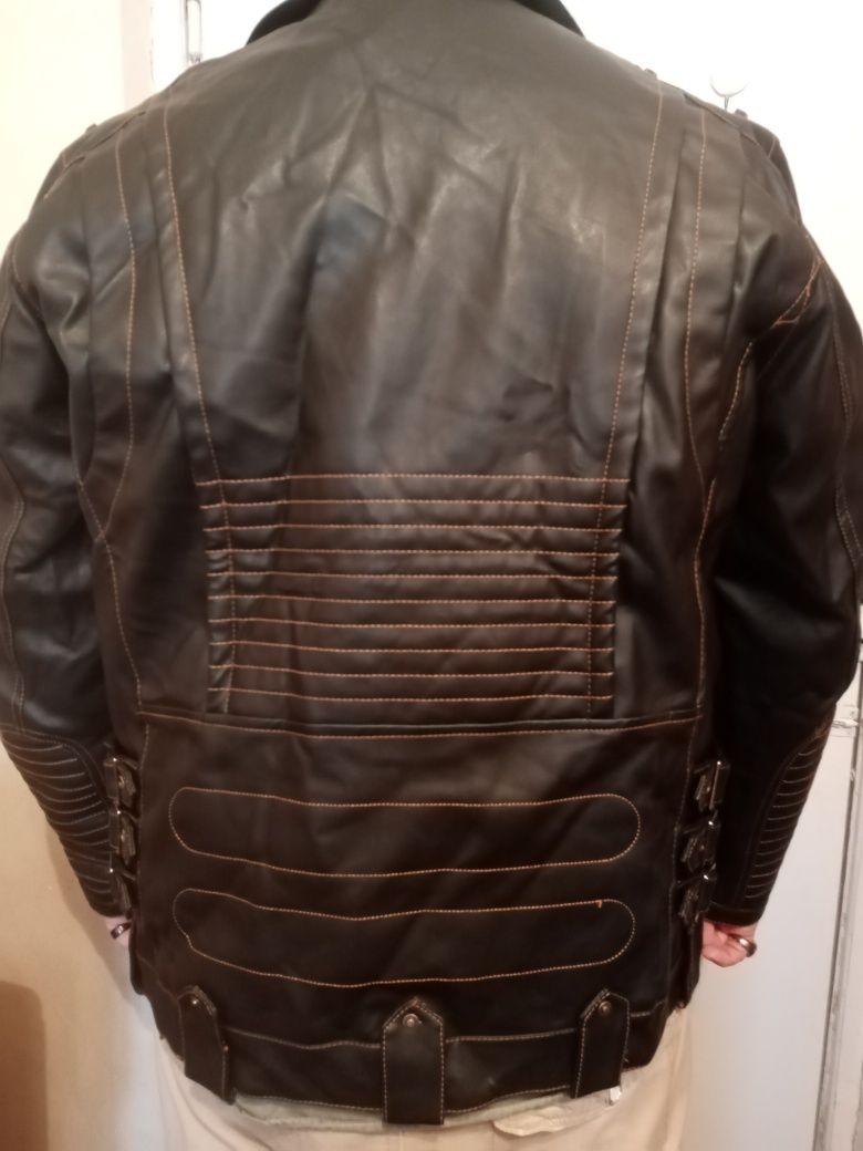 Куртка, косуха, в идеальном состоянии