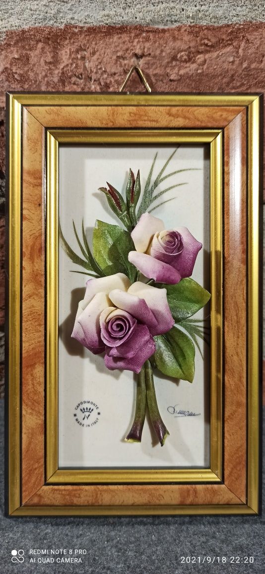 Porcelana CAPODIMONTE Wiązanka Kwiatów Porcelana Wisząca Italia