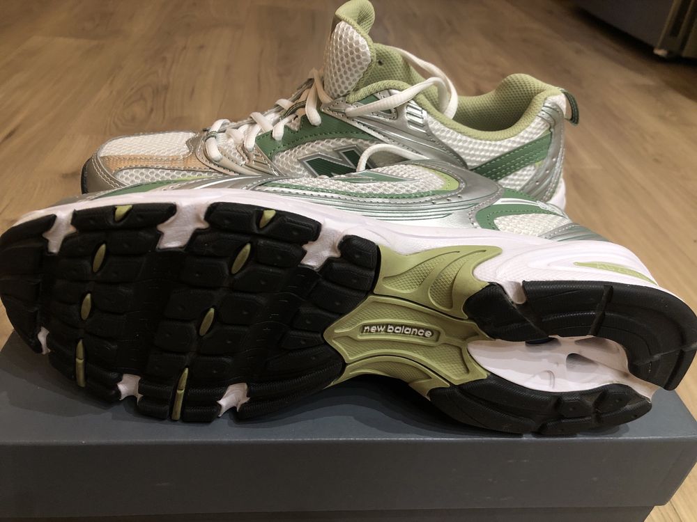 Кросівки New Balance 530, 44 розмір