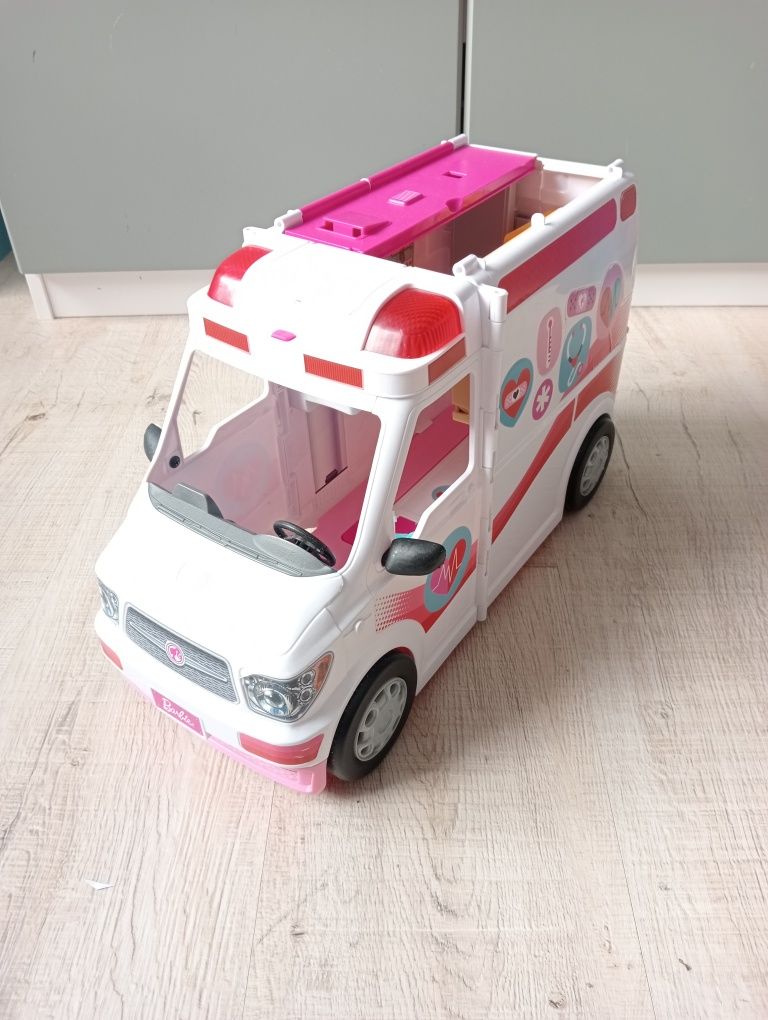 Barbie Karetka, mobilna klinika Mattel