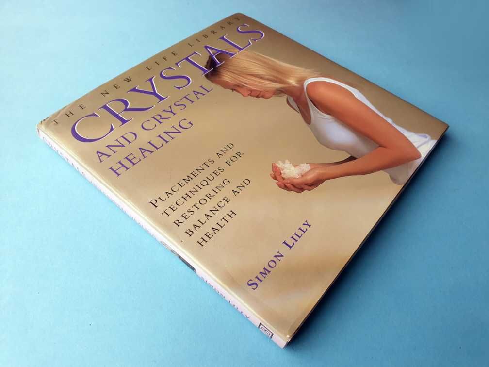 Livro "Crystals and Crystal Healing"