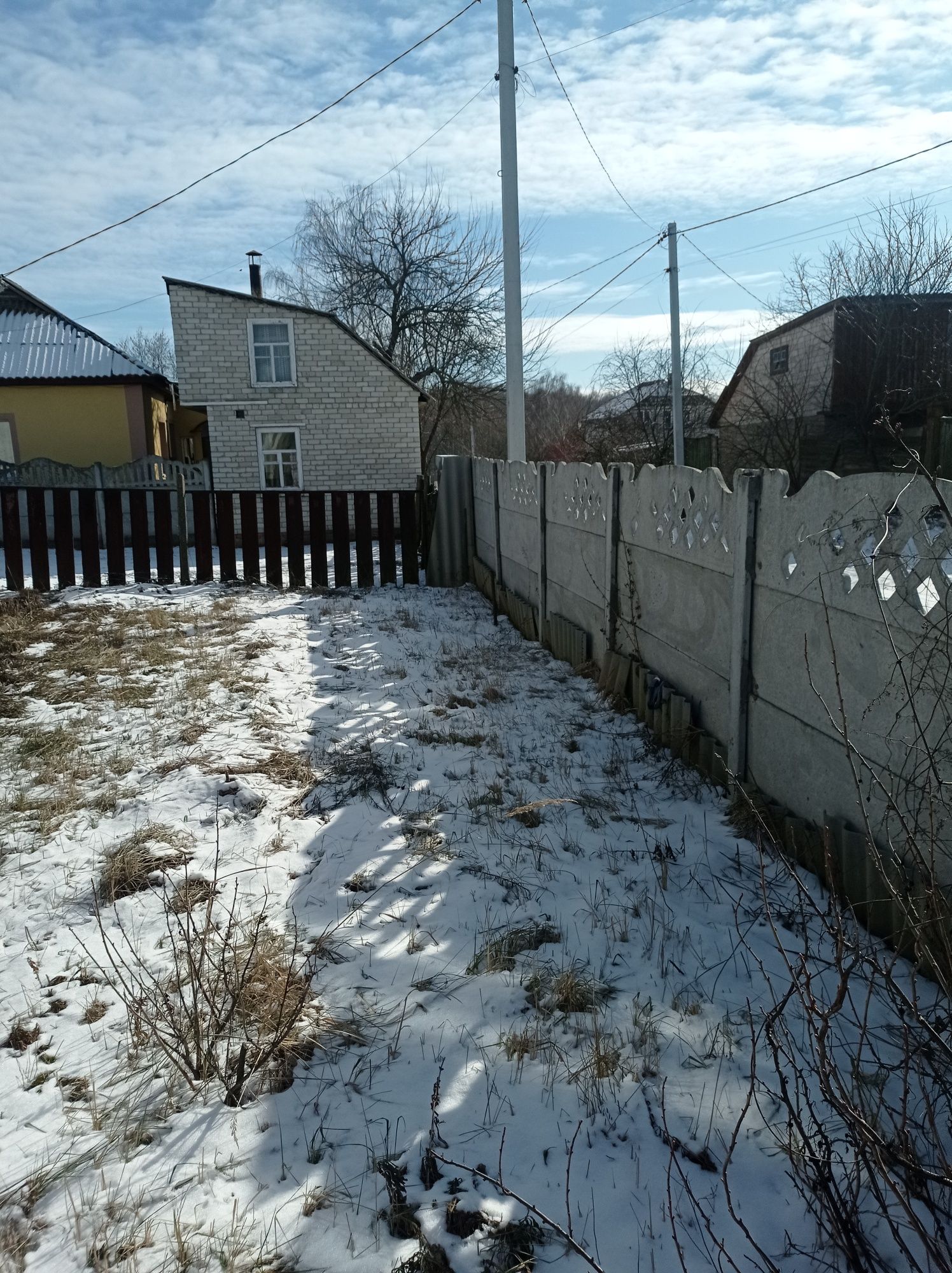Будинок в передмісті Чернігова в Старому Білоусі.
