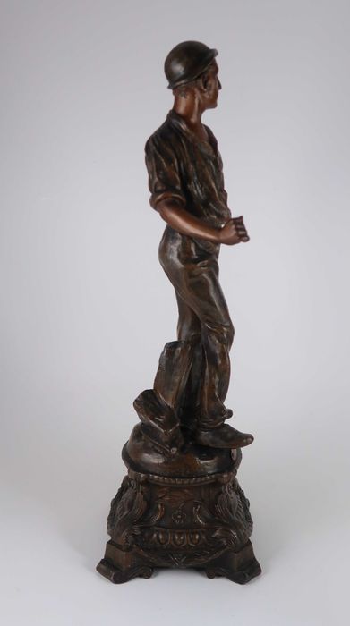Escultura O Mineiro ("Le Mineur") 41 cm