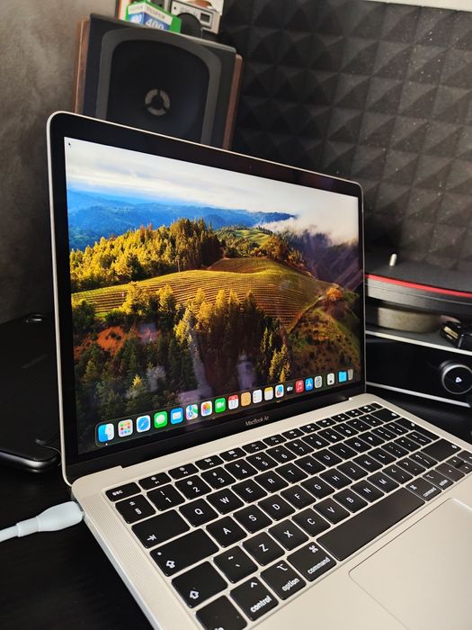 Apple MacBook Air 13" A1932 i5/8/128GB.