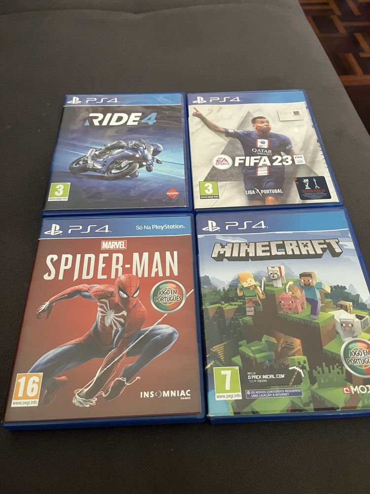 PlayStation 4 1TB + Controle extra