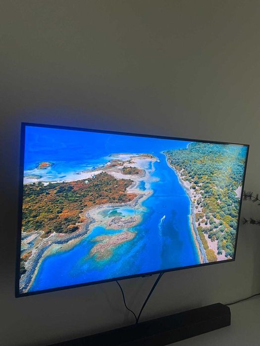 Samsung QE43Q60T 43″ QLED 4K – Ótimo Estado + Todos os Acessórios