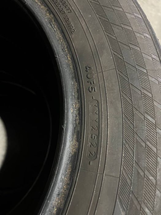 225/65/17 пара щимних шин