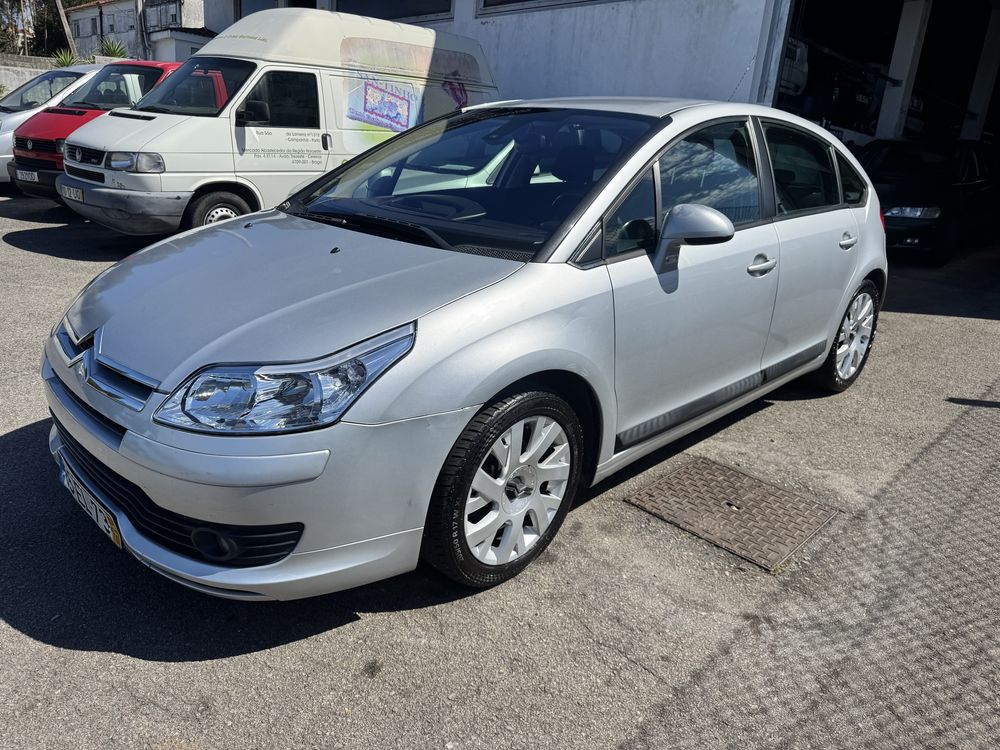 Citroen C4 1.6HDi 110CV Automático  CAIXA AUTOMÁTICA