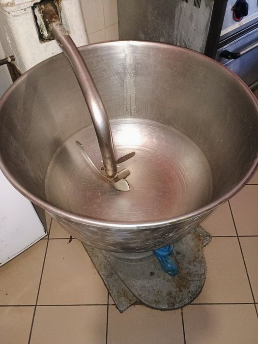 Тістоміс 140л з нержавіючої сталі