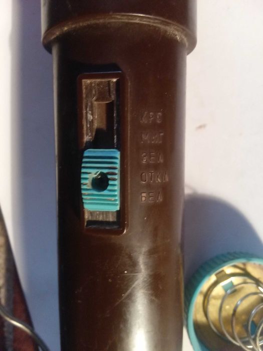 Фонарик часів ссср, оригінальний дизайн, практичний