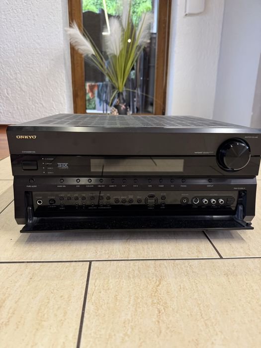 Amplituner ONKYO TX-SR805 + Odtwarzacz DVD ONKYO DV-SP504E