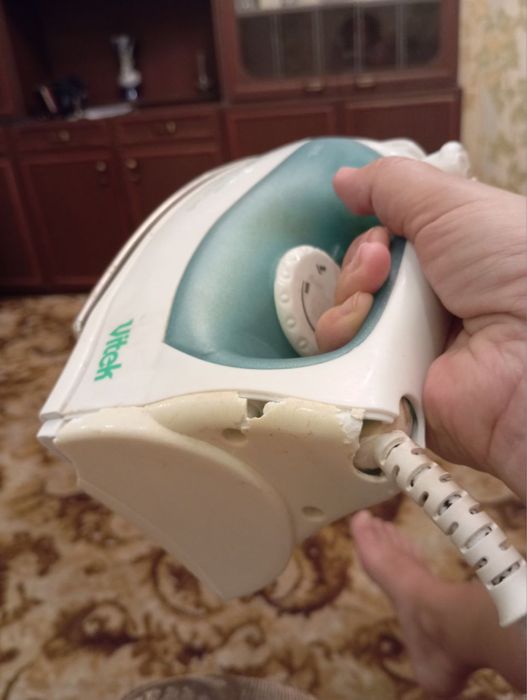Утюг vitek рабочий