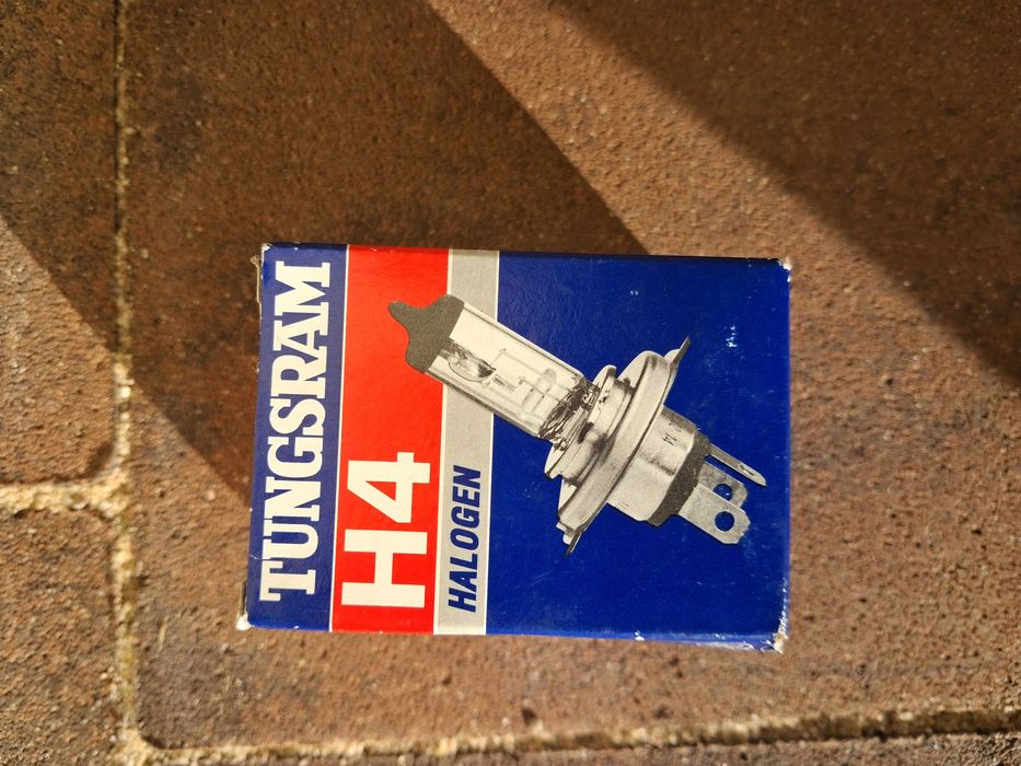 Żarówka halogen H4 24V