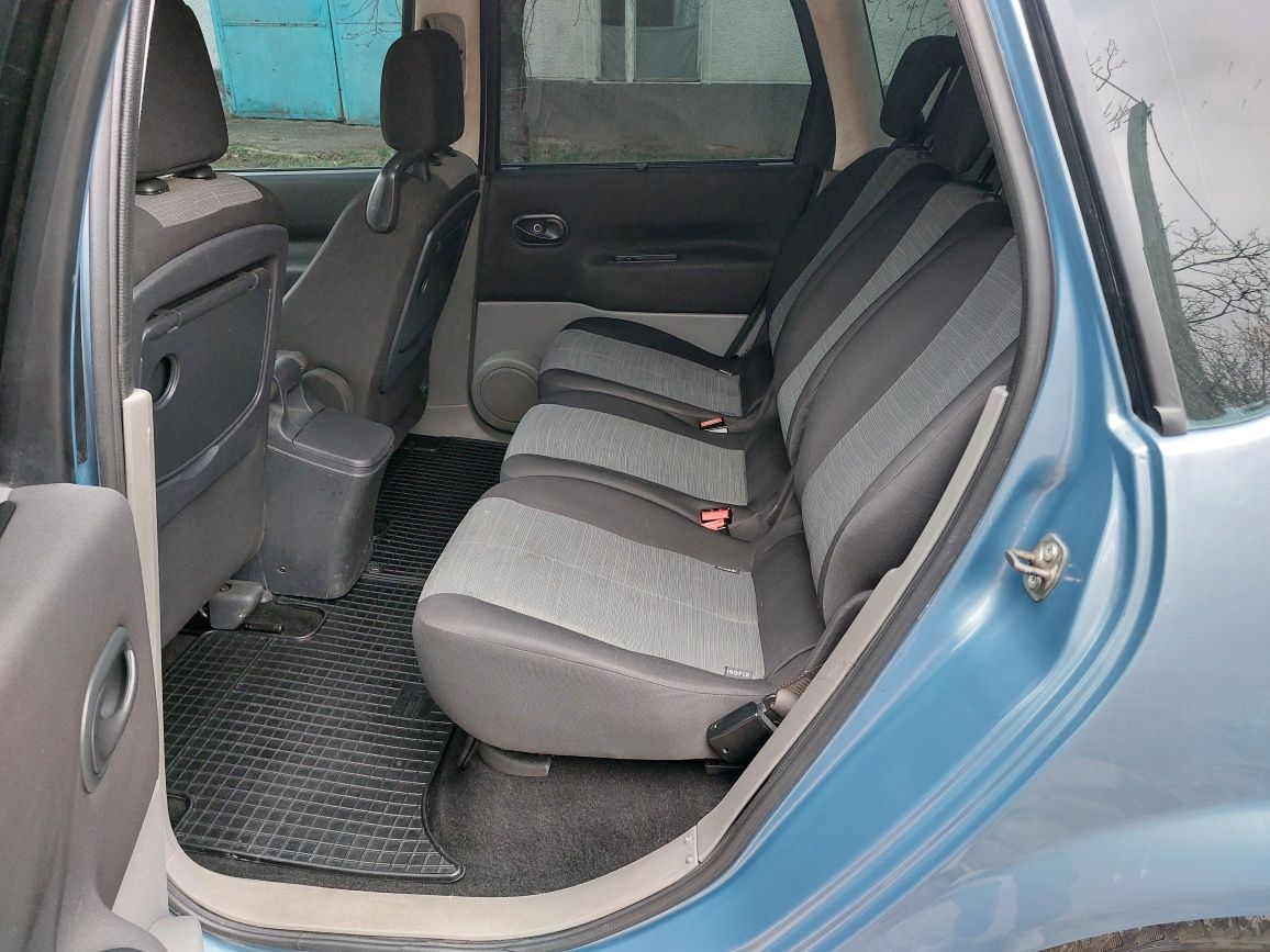 Renault Scenik 2