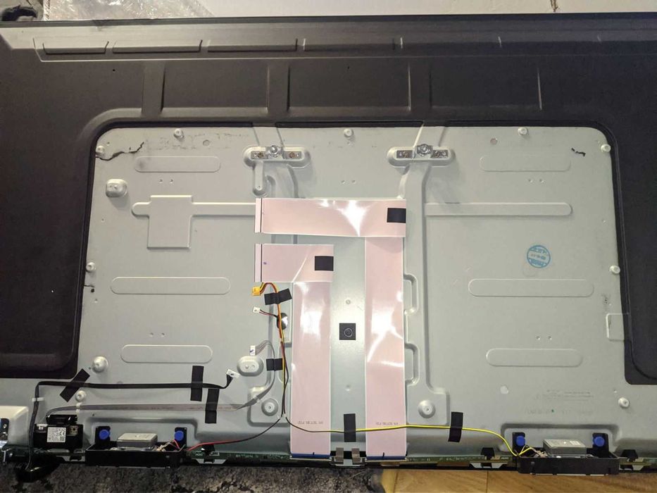 Корыто с подсветкой телевизора Samsung ue50nu7002