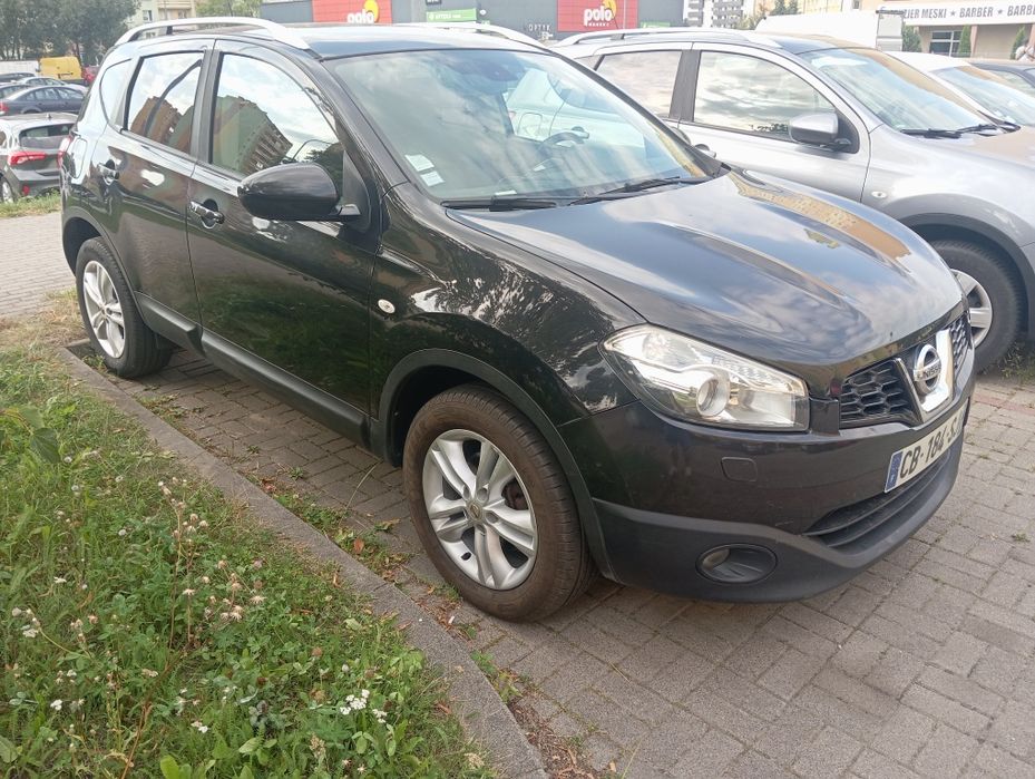 Nissan Qashqai 2.0dci 4x4 automat klima navi alu panorama skóra