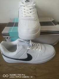 Białe buty rozmiar 41