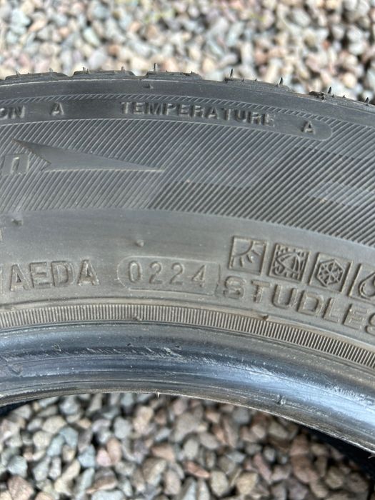 2szt Opony wielosezonowe Nexen 165/70r14