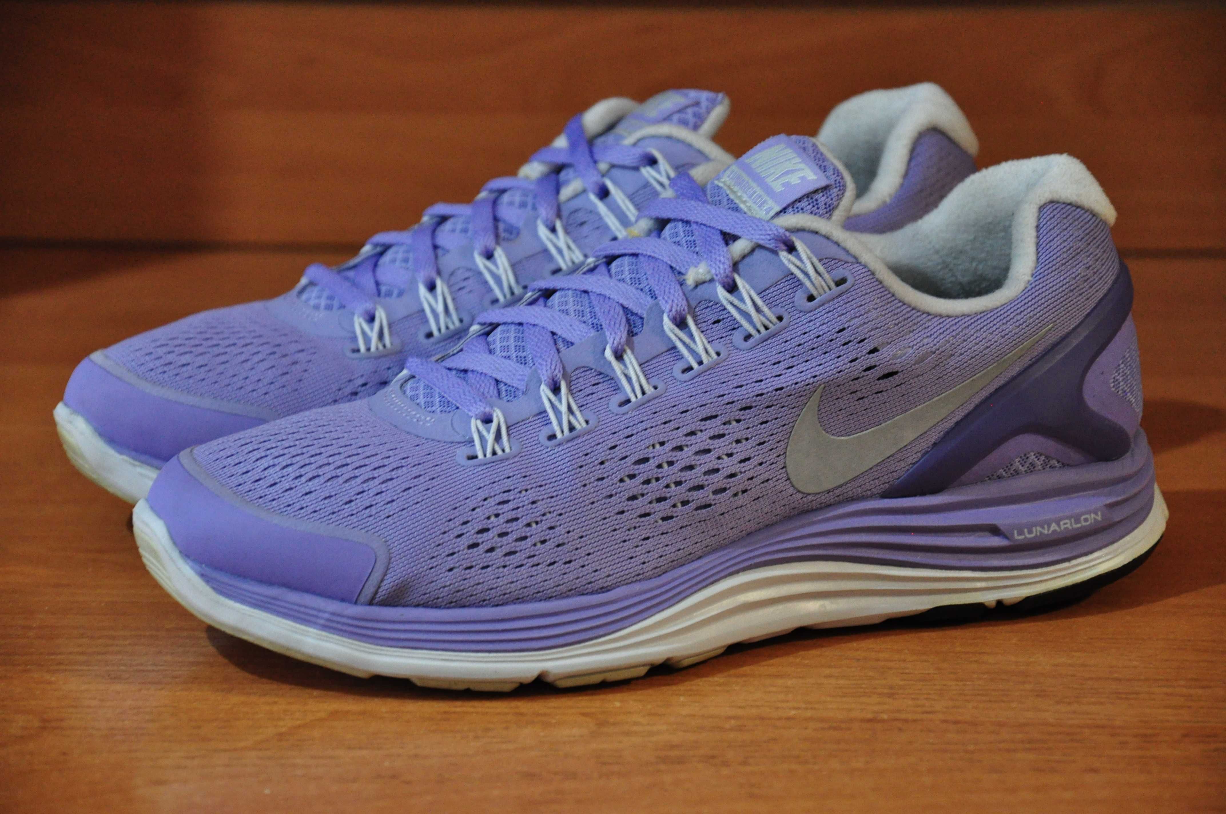 Кроссовки Nike Lunarglide+ 4 Running React tn sb dunk 39 \ 25 см