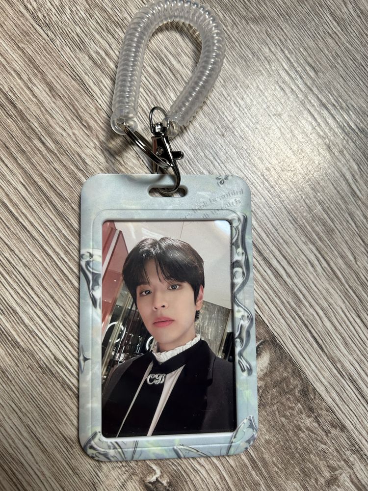 Photocard holder