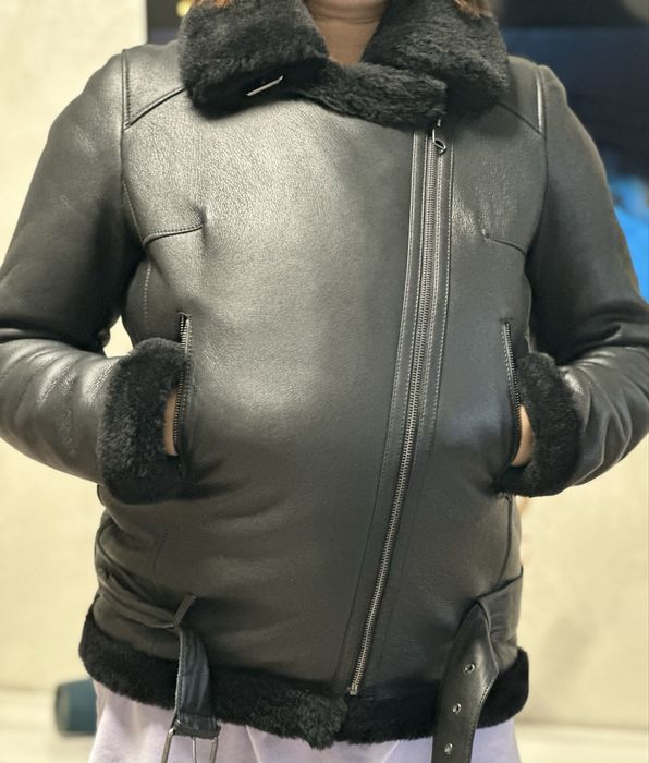 Продам дублянку. В гарному стані натуральна шкіра