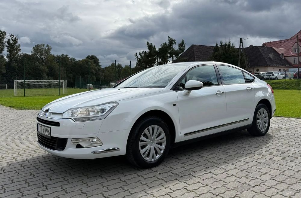 Citroën C5 1.8 125KM benzyna. Bezwypadkowy. Tempomat. Bluetooth. Zadbany. ASO.