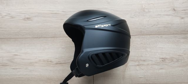 KASK narciarski DLA DZIECKA Bat Sport